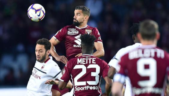 巴里奥斯：我们的优势是赛程比皇马和巴萨少，会战斗到最后.