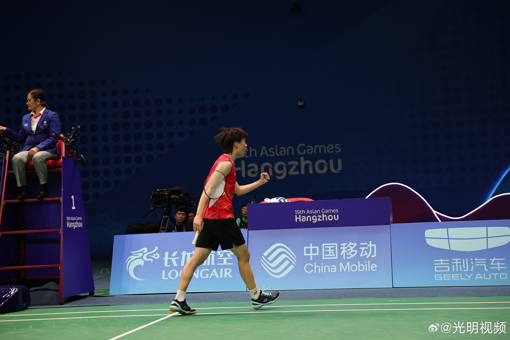 克里斯蒂亚 克里斯蒂亚