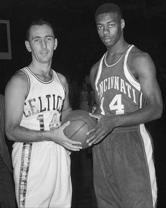 先活再赢 先活再赢