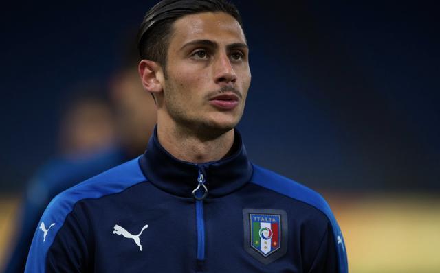 顺势偷摸中 顺势偷摸中