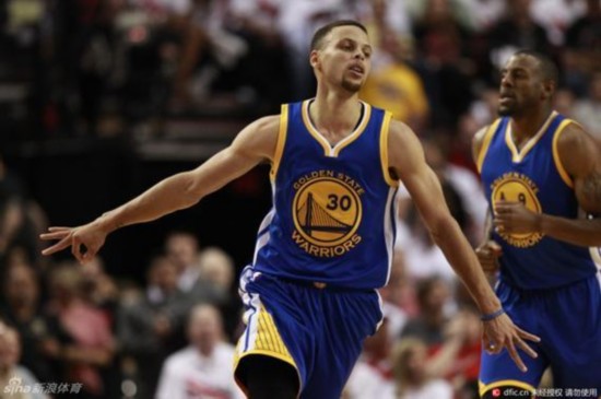 更加模糊 更加模糊